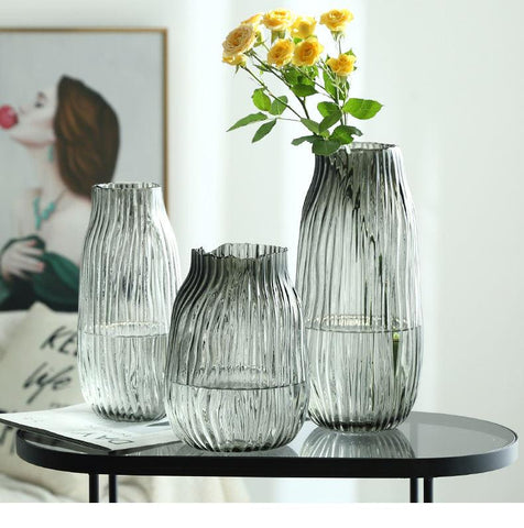 Flower-vase,Lilly-vase,rose-vase,vase-in--Dubai,design-vase